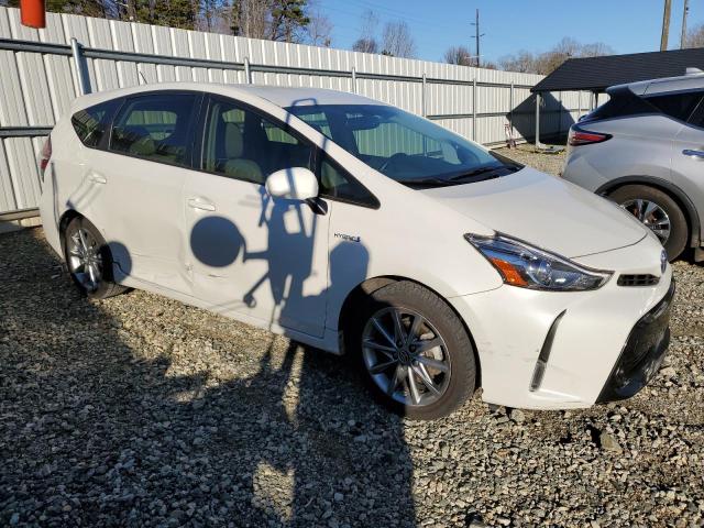 JTDZN3EU6HJ062093 - 2017 TOYOTA PRIUS V WHITE photo 4