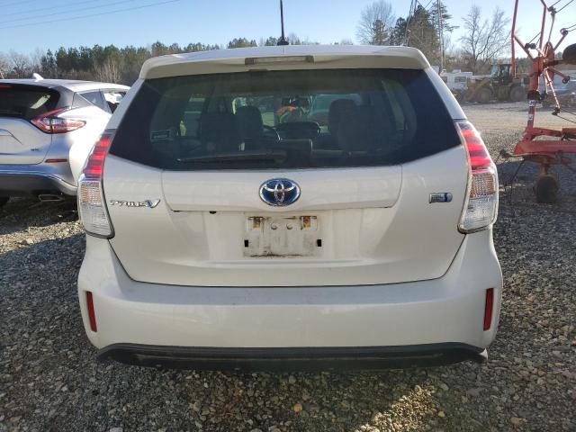 JTDZN3EU6HJ062093 - 2017 TOYOTA PRIUS V WHITE photo 6