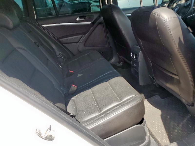 WVGAV3AX5EW039217 - 2014 VOLKSWAGEN TIGUAN S WHITE photo 11