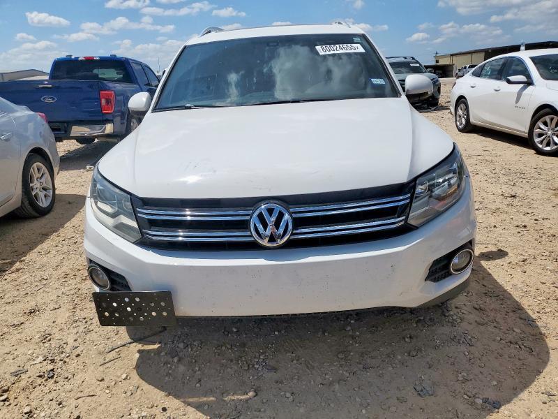 WVGAV3AX5EW039217 - 2014 VOLKSWAGEN TIGUAN S WHITE photo 5