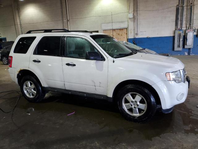 1FMCU0D77CKB01422 - 2012 FORD ESCAPE XLT WHITE photo 4