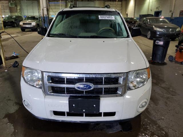 1FMCU0D77CKB01422 - 2012 FORD ESCAPE XLT WHITE photo 5