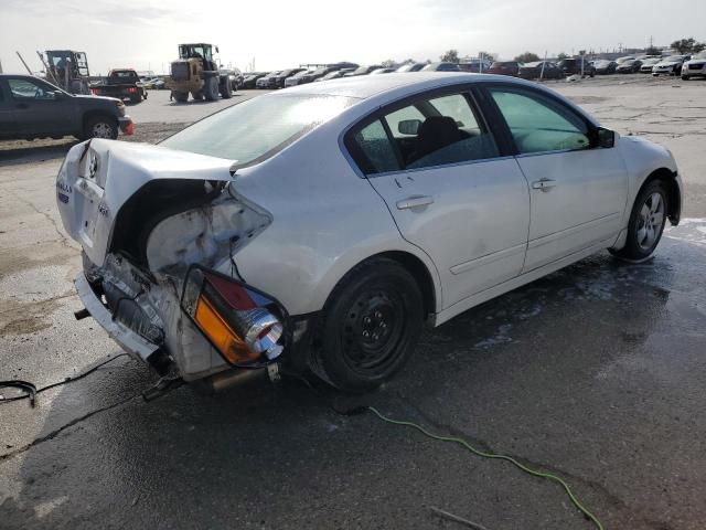 1N4AL21E88C155218 - 2008 NISSAN ALTIMA 2.5 WHITE photo 3