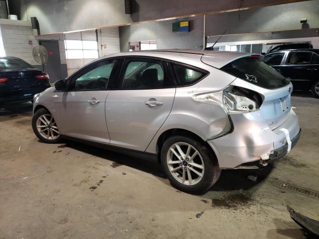 1FADP3K22JL222963 - 2018 FORD FOCUS SE SILVER photo 2