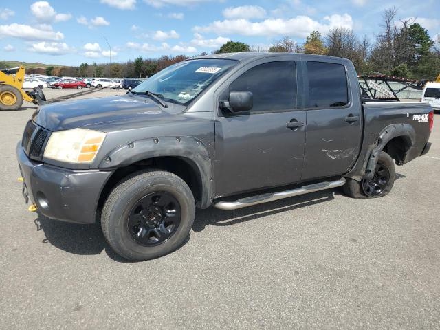 2004 NISSAN TITAN XE, 