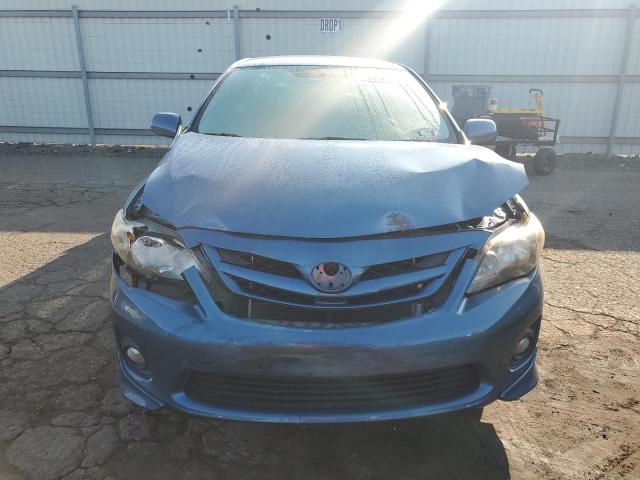 5YFBU4EE7DP126893 - 2013 TOYOTA COROLLA BASE Mavi foto 5