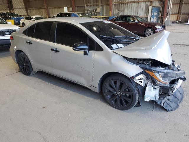 5YFS4MCE7NP127871 - 2022 TOYOTA COROLLA SE SILVER photo 4