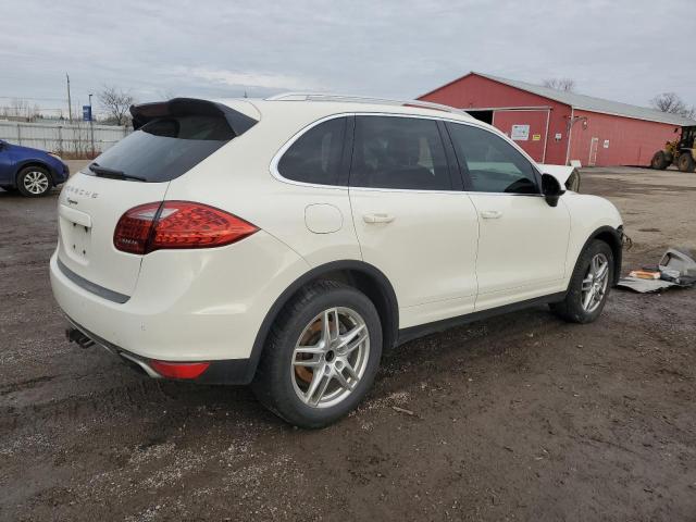 WP1AA2A21CLA00068 - 2012 PORSCHE CAYENNE WHITE photo 3