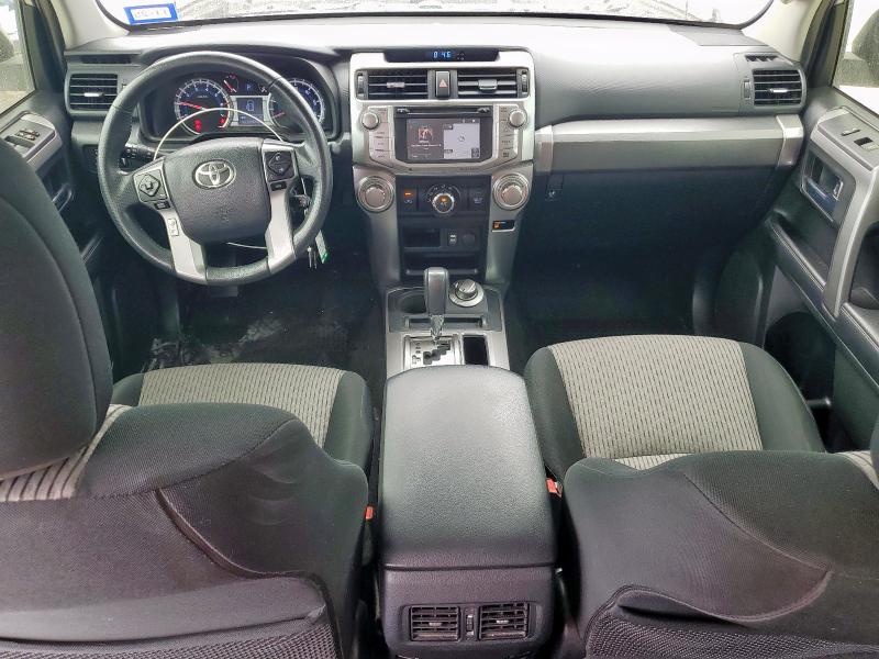 JTEBU5JR0H5473544 - 2017 TOYOTA 4RUNNER SR5/SR5 PREMIUM Gümüş foto 8