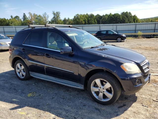 4JGBB8GB4BA674475 - 2011 MERCEDES-BENZ ML 350 4MATIC BLUE photo 4