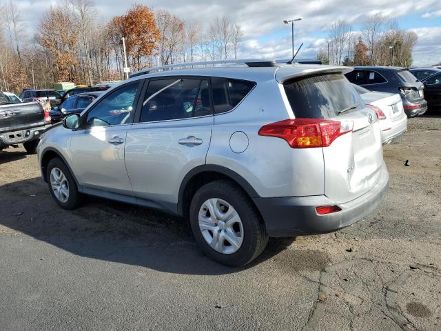 2T3BFREV0DW093930 - 2013 TOYOTA RAV4 LE SILVER photo 2