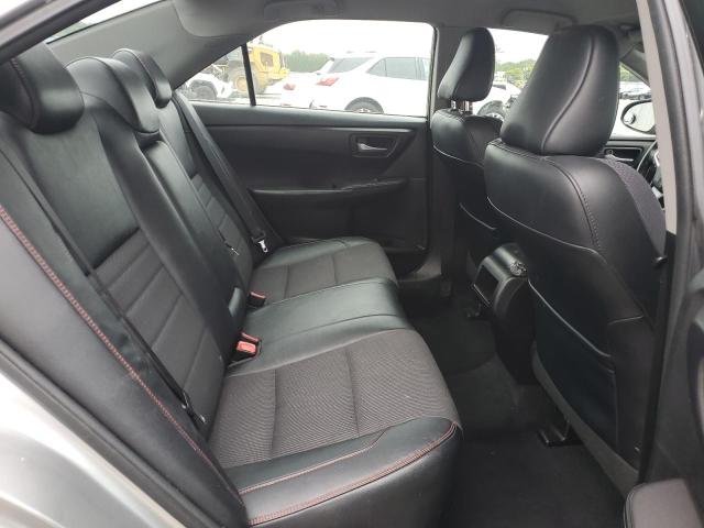 4T1BF1FK5HU277684 - 2017 TOYOTA CAMRY LE SILVER photo 10