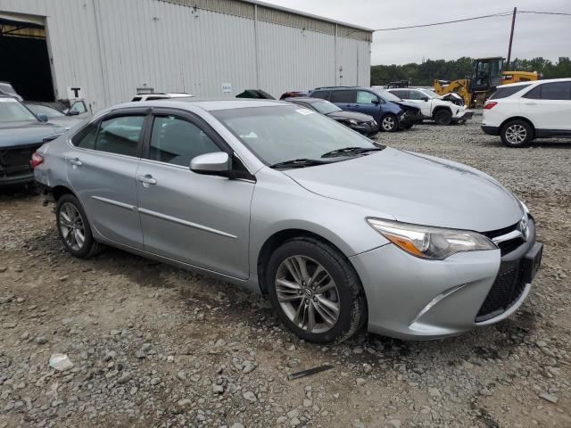 4T1BF1FK5HU277684 - 2017 TOYOTA CAMRY LE SILVER photo 4