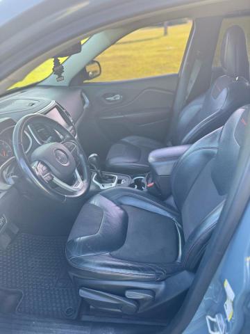 1C4PJMBS1FW529559 - 2015 JEEP CHEROKEE TRAILHAWK GRAY photo 5