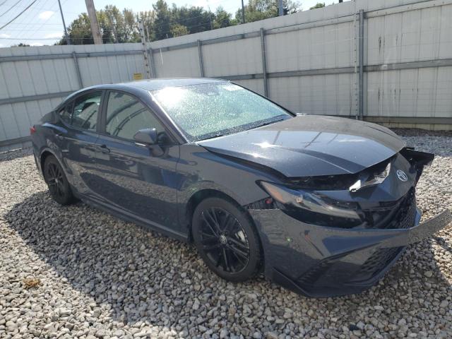 4T1DAACK0SU500314 - 2025 TOYOTA CAMRY XSE 灰色 照片 4