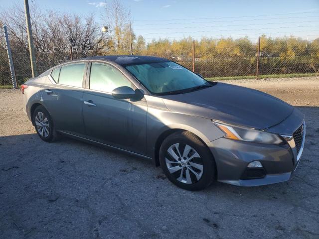 1N4BL4BV5LN322257 - 2020 NISSAN ALTIMA S GRAY photo 4