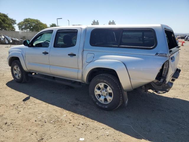 3TMLU4EN4DM107102 - 2013 TOYOTA TACOMA DOUBLE CAB 银色 照片 2