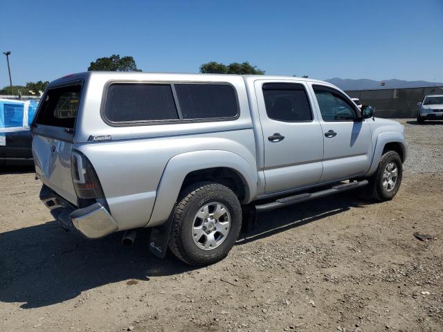 3TMLU4EN4DM107102 - 2013 TOYOTA TACOMA DOUBLE CAB 银色 照片 3