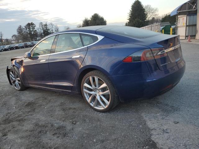 5YJSA1E29HF227786 - 2017 TESLA MODEL S ლურჯი ფოტო 2