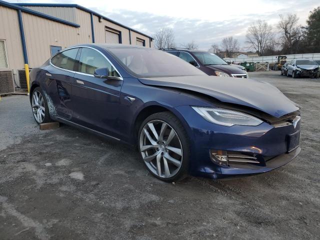 5YJSA1E29HF227786 - 2017 TESLA MODEL S ლურჯი ფოტო 4