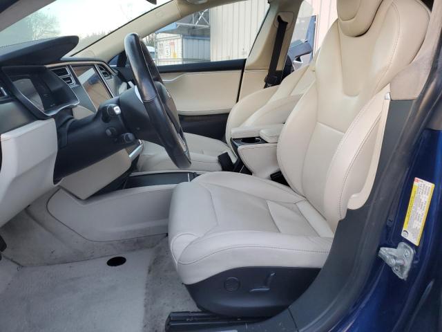 5YJSA1E29HF227786 - 2017 TESLA MODEL S ლურჯი ფოტო 7