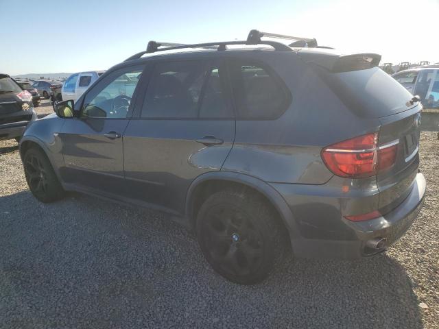 5UXZW0C52C0B89219 - 2012 BMW X5 XDRIVE35D GRAY photo 2