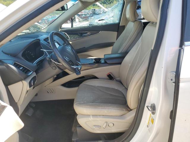 2LMTJ8LR9GBL39447 - 2016 LINCOLN MKX RESERVE WHITE photo 7