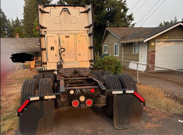 3AKJGLDR9GSGX0892 - 2016 FREIGHTLINER CASCADIA 1 WHITE photo 11