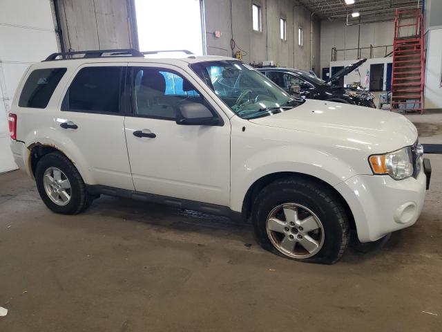 1FMCU0DG4AKA80641 - 2010 FORD ESCAPE XLT BLACK photo 4