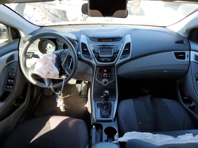 KMHDH4AE0GU483645 - 2016 HYUNDAI ELANTRA SE SILVER photo 8