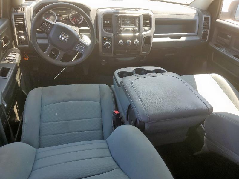 1C6RR6FG8JS325545 - 2018 RAM 1500 ST Қара фото 8