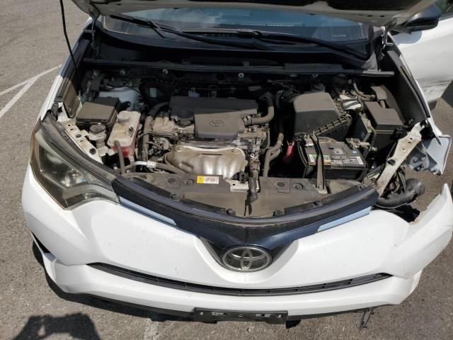 JTMZFREV4HJ703279 - 2017 TOYOTA RAV4 LE WHITE photo 11