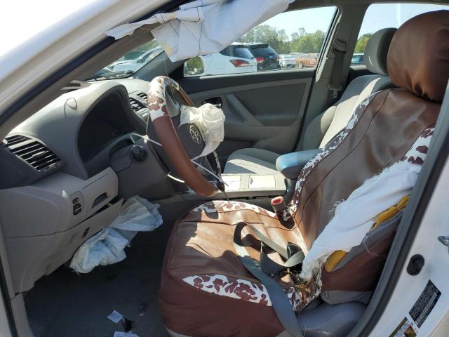 4T1BF3EKXAU569284 - 2010 TOYOTA CAMRY BASE WHITE photo 7