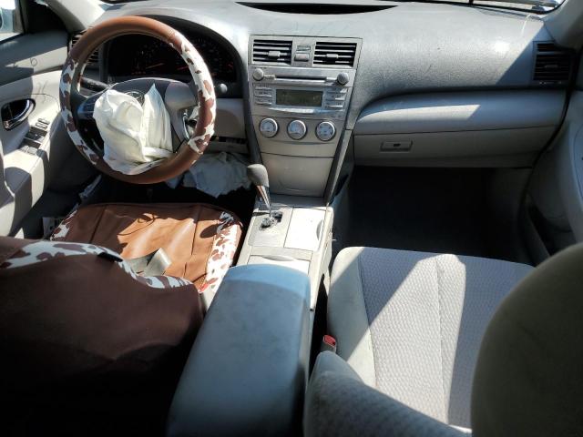 4T1BF3EKXAU569284 - 2010 TOYOTA CAMRY BASE WHITE photo 8