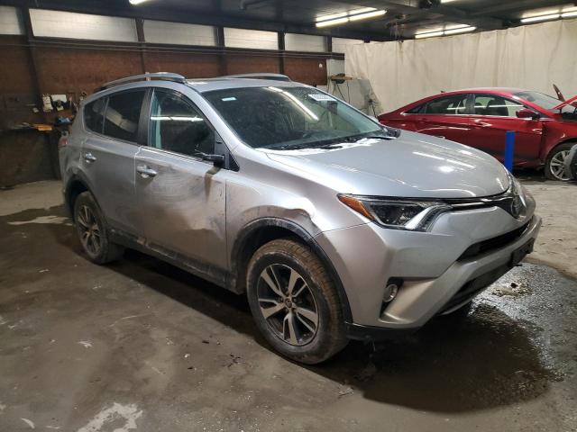 2T3RFREV5JW705730 - 2018 TOYOTA RAV4 ADVENTURE SILVER photo 4