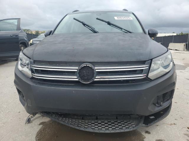 WVGAV7AX7HK000034 - 2017 VOLKSWAGEN TIGUAN S BLACK photo 5