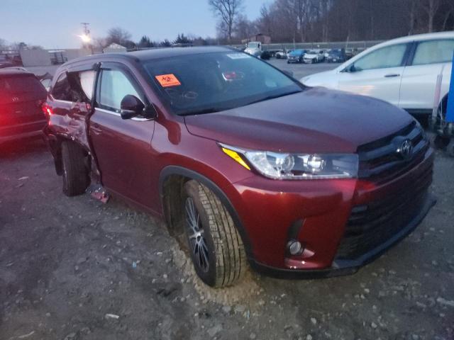 5TDJZRFH2JS545739 - 2018 TOYOTA HIGHLANDER SE RED photo 4