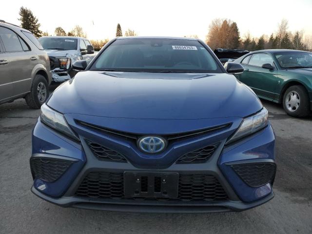4T1T31AK2PU057809 - 2023 TOYOTA CAMRY SE NIGHT SHADE BLUE photo 5