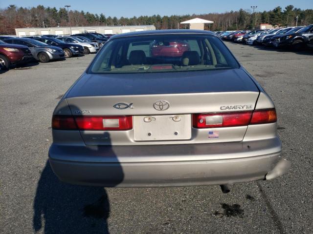 4T1BG22K7WU380014 - 1998 TOYOTA CAMRY CE GRAY photo 6