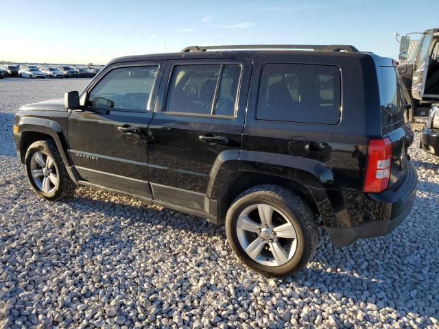 1C4NJRFB9FD154501 - 2015 JEEP PATRIOT LATITUDE BLACK photo 2