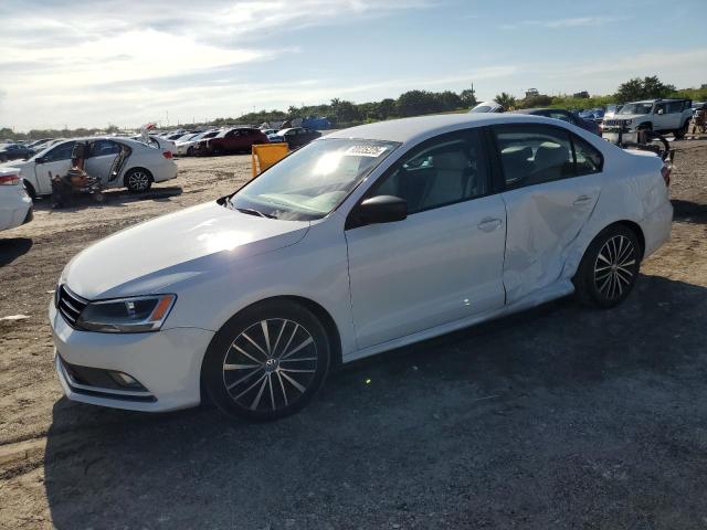 2016 VOLKSWAGEN JETTA SPORT, 