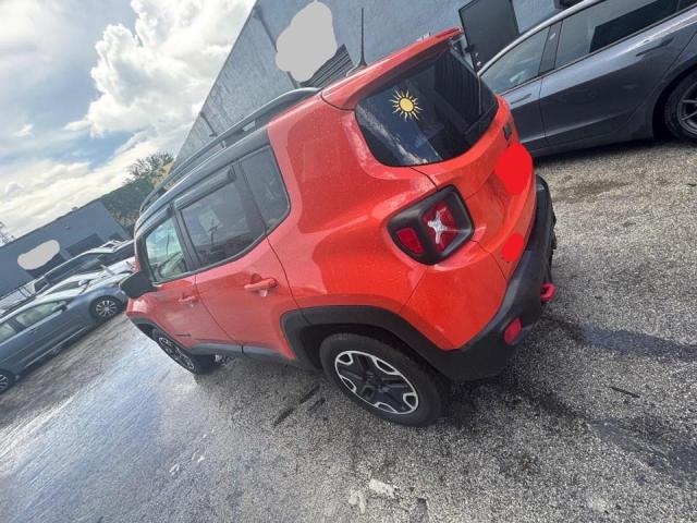 ZACCJBCT9GPC70330 - 2016 JEEP RENEGADE TRAILHAWK ORANGE photo 3