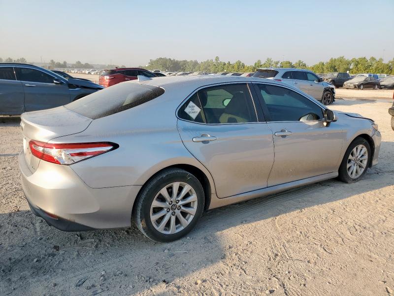 4T1B11HK6KU289670 - 2019 TOYOTA CAMRY L Gümüş foto 3