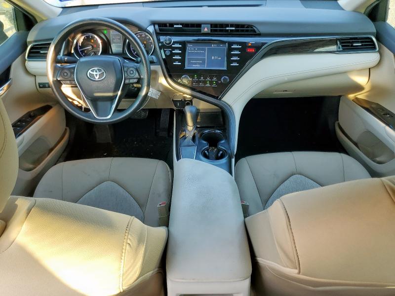 4T1B11HK6KU289670 - 2019 TOYOTA CAMRY L Gümüş foto 8