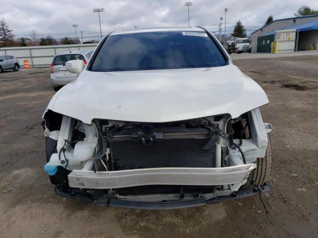 5J8TB4H33JL023240 - 2018 ACURA RDX WHITE photo 5