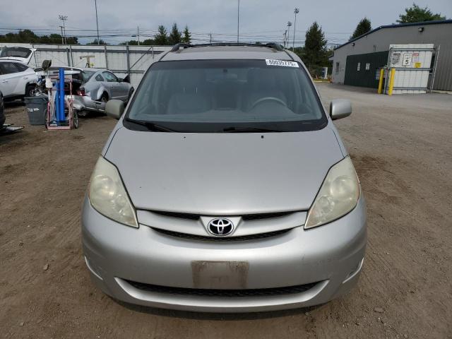 5TDZA22C76S510813 - 2006 TOYOTA SIENNA XLE 银色 照片 5
