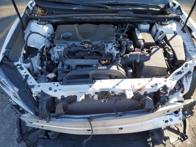 4T1G11AK6LU926932 - 2020 TOYOTA CAMRY SE WHITE photo 11