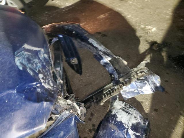 1HGES16653L013896 - 2003 HONDA CIVIC LX BLUE photo 12