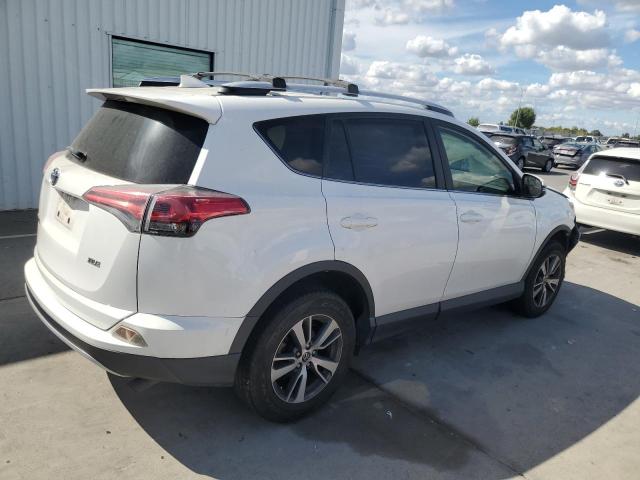 JTMWFREVXGJ080994 - 2016 TOYOTA RAV4 XLE WHITE photo 3