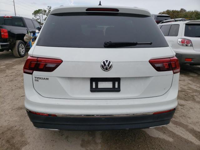 3VV3B7AX4LM084063 - 2020 VOLKSWAGEN TIGUAN SE WHITE photo 6